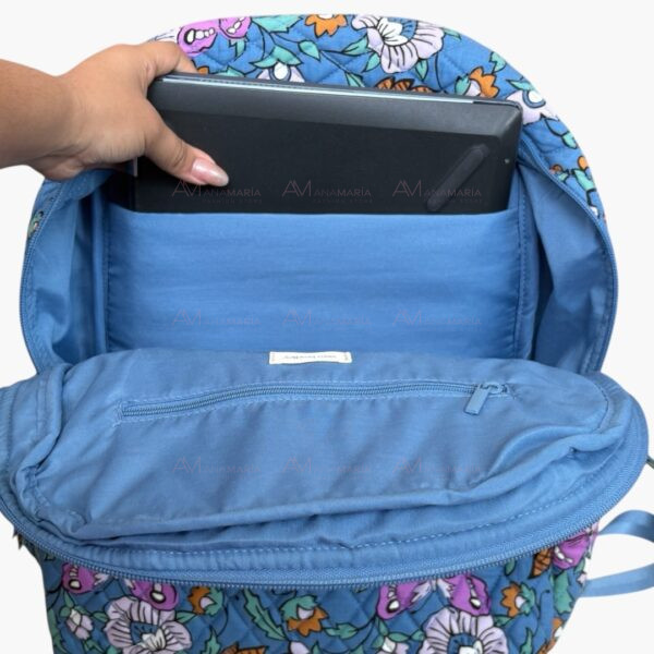 Mochila essential flores azul Vera Bradley - Imagen 5